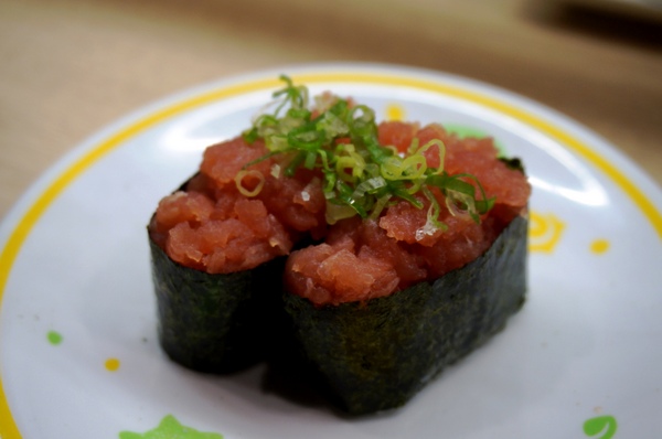 弥味壽司YUMMY SUSHI:*口碑券*弥味壽司YUMMY SUSHI:電動跑車送餐小樂趣