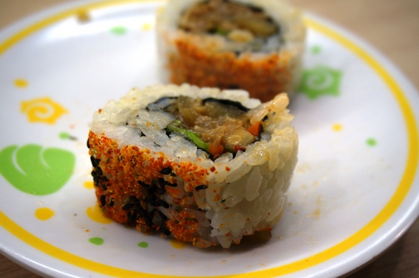 弥味壽司YUMMY SUSHI:*口碑券*弥味壽司YUMMY SUSHI:電動跑車送餐小樂趣