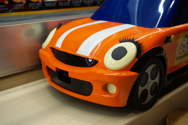 弥味壽司YUMMY SUSHI:*口碑券*弥味壽司YUMMY SUSHI:電動跑車送餐小樂趣