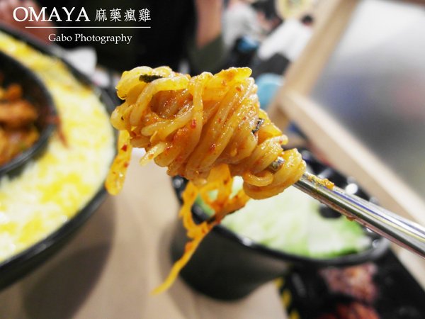 OMAYA麻藥瘋雞(嘉義店):工業風!OMAYA麻藥瘋雞(嘉義新生店)─春川炒雞/罪惡牽絲起司&超吸睛棉花泡泡!