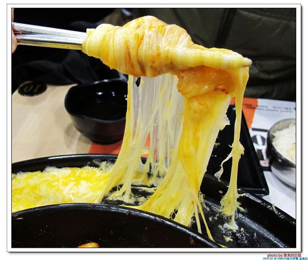 OMAYA春川炒雞(嘉義店)：(嘉義。美食) OMAYA春川炒雞(嘉義店)---韓國道地美食。韓劇獨有菜色。李光洙愛情鍋＿雙倍起士牽絲秀＿起士愛好者的最愛！