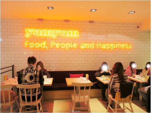 YumYum Deli:台北 捷運忠孝敦化站 YumYum Deli~熱量破表。中西擦撞的好味火花