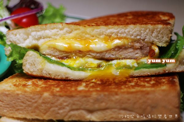 YumYum Deli:有滷肉‧炸排骨的美式餐廳『YumYum Deli』東區216巷/捷運忠孝敦化站