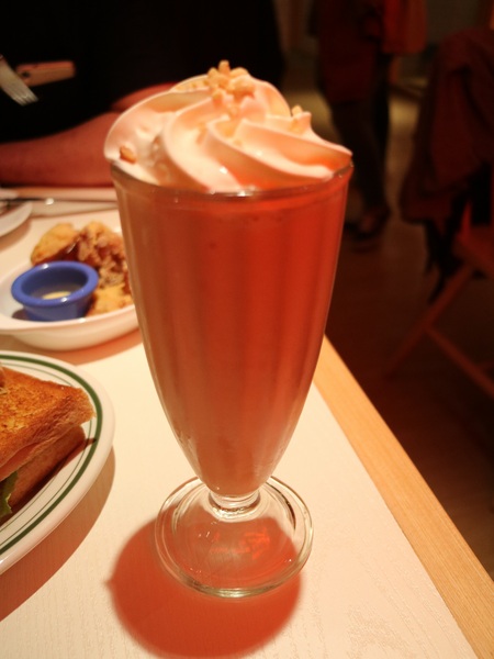 YumYum Deli：【台北美食】東區巷弄創意美食YumYum@忠孝敦化站