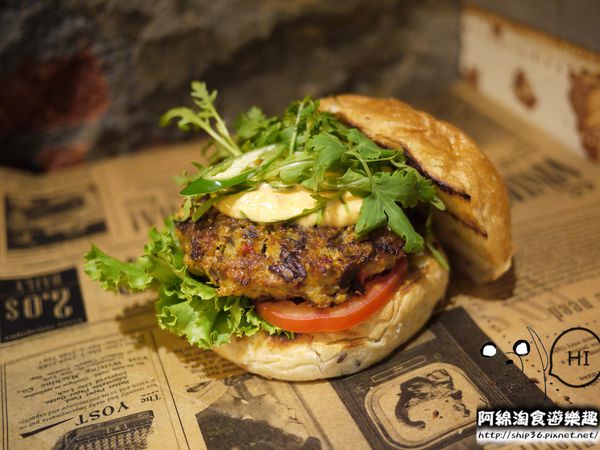 【台北美式】【北捷士林站】Burger Ray-超美味漢堡沒吃到會捶心肝．心臟病堡/鵝肝/巫毒雞腿堡/士林區