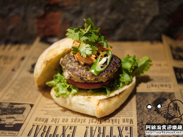 【台北美式】【北捷士林站】Burger Ray-超美味漢堡沒吃到會捶心肝．心臟病堡/鵝肝/巫毒雞腿堡/士林區