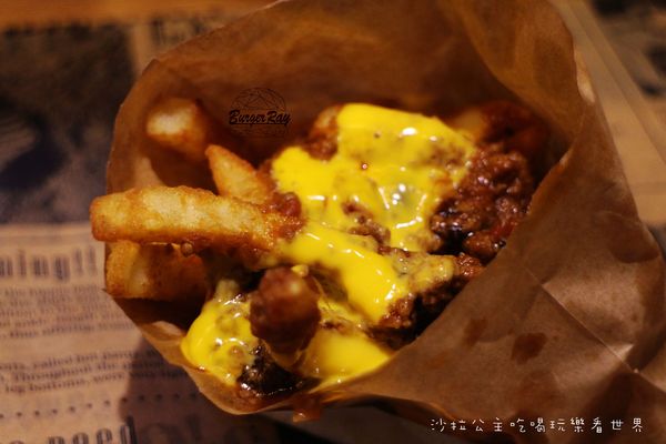 Burger Ray(士林店):士林就能吃到東區排隊人氣店『Burger Ray』個性漢堡/薯條/飲料喝到飽
