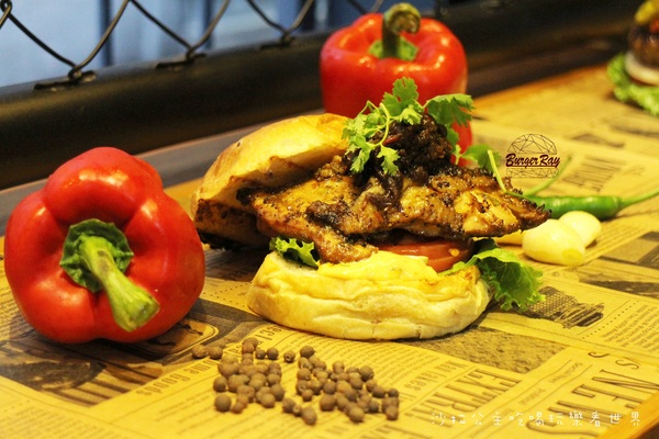 Burger Ray(士林店):士林就能吃到東區排隊人氣店『Burger Ray』個性漢堡/薯條/飲料喝到飽