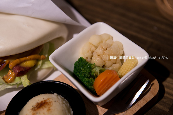 比特尼克:【邀約 | 比特尼克】鹹派滋味迷人 氣氛悠閒的簡約小店 大安區咖啡 / 下午茶甜點