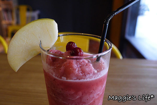 Halfway There 伴路餐酒:台北美食。捷運松江南京餐酒館【Halfway There伴路餐酒】◆早午餐。三明治。義大利麵。燉飯。排餐。調酒