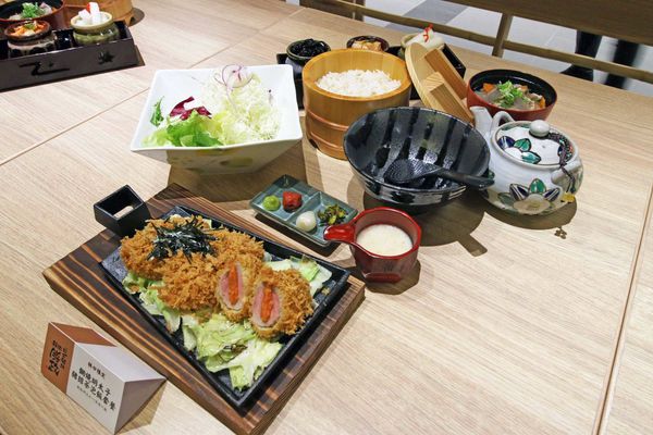 【桃園林口美食】林口三井outlet-超人氣日本靜岡勝政日式豬排、安普蕾修伴手禮