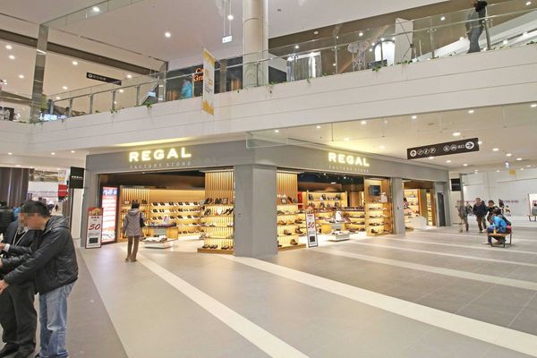 【桃園林口美食】林口三井outlet-超人氣日本靜岡勝政日式豬排、安普蕾修伴手禮