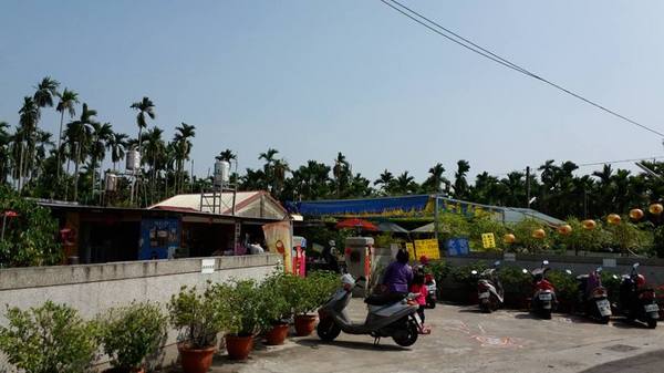 美崙咖啡之老夫子彩繪：【屏東景點】竹田維拉瑪雅美崙咖啡烘培坊~美崙老夫子彩繪村