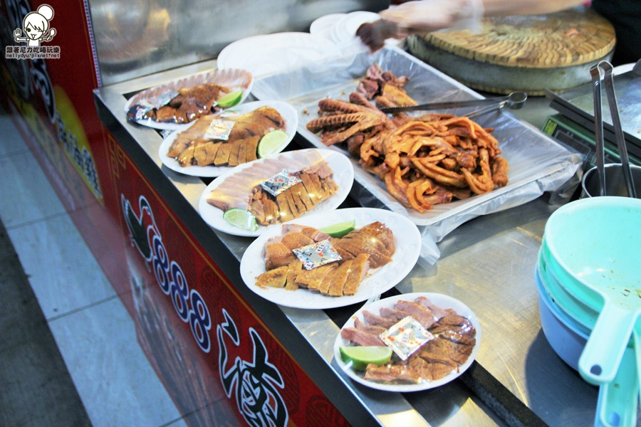 888燻茶鵝 滷味 薑母鴨09.JPG