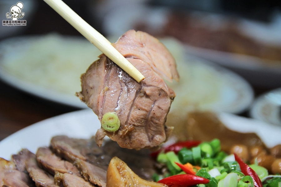 888燻茶鵝 滷味 薑母鴨27.JPG