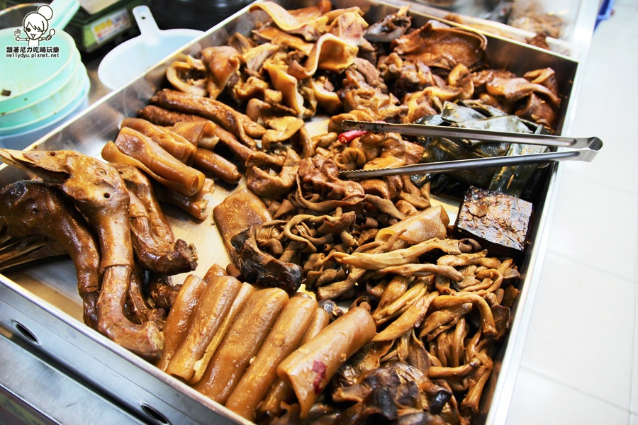 888燻茶鵝 滷味 薑母鴨40.JPG