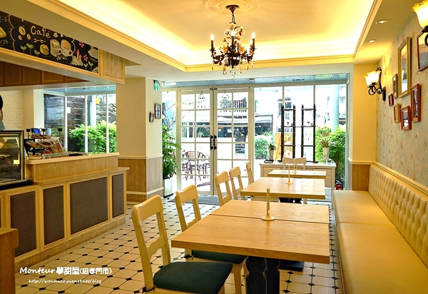 Monteur 夢甜屋(忠孝門市): 【愛評網口碑體驗】年輪蛋糕/生乳捲 /輕食下午茶 ✿✿ Monteur 夢甜屋(忠孝門市) ✿✿(完整菜單)