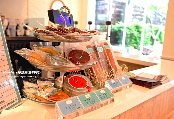 Monteur 夢甜屋(忠孝門市): 【愛評網口碑體驗】年輪蛋糕/生乳捲 /輕食下午茶 ✿✿ Monteur 夢甜屋(忠孝門市) ✿✿(完整菜單)