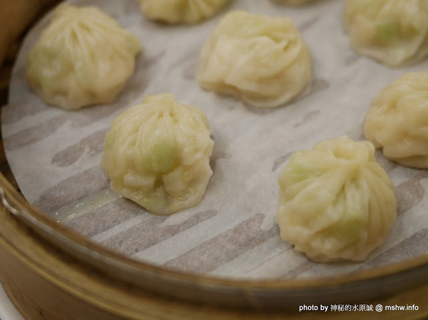 麷溙鼎：【食記】彰化麷傣鼎湯包館@員林華成市場 : 絲瓜蝦仁口味還挺好吃的, 不過其他的都有點奇怪…U_U