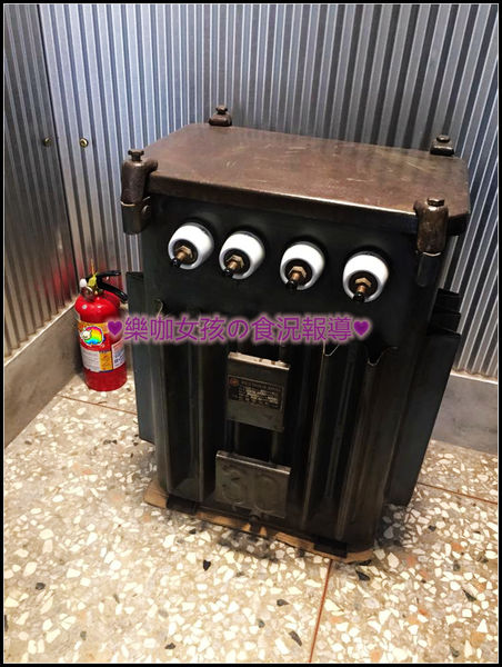 BVK:【彰化美食】午晚餐 ♥ BVK咖哩專科 ♥新開幕~只賣咖哩卻讓人難以忘懷的好口味≡內有用心在料理的老闆