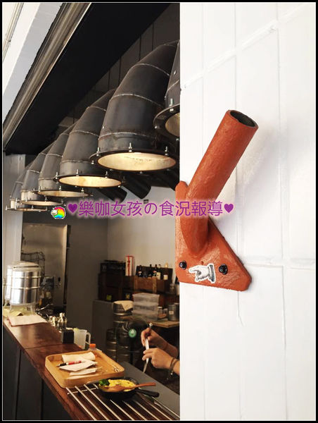 BVK:【彰化美食】午晚餐 ♥ BVK咖哩專科 ♥新開幕~只賣咖哩卻讓人難以忘懷的好口味≡內有用心在料理的老闆