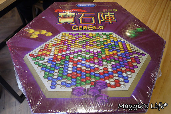 AT Café:台北美食。捷運南京三民【AT Café】吃美食玩桌遊~不想回家了!◆早午餐。漢堡。三明治。手工甜點。桌遊體驗。包場服務