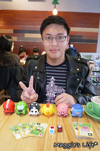 AT Café:台北美食。捷運南京三民【AT Café】吃美食玩桌遊~不想回家了!◆早午餐。漢堡。三明治。手工甜點。桌遊體驗。包場服務