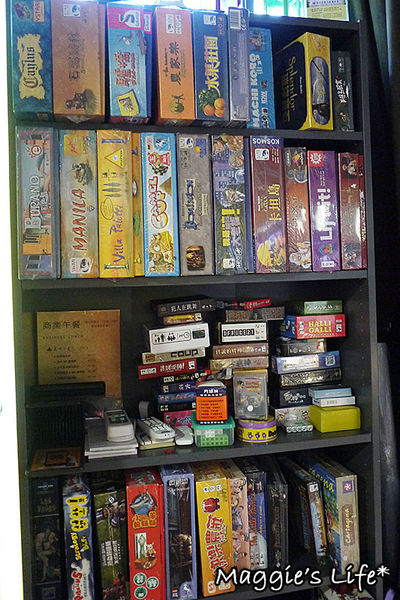 AT Café:台北美食。捷運南京三民【AT Café】吃美食玩桌遊~不想回家了!◆早午餐。漢堡。三明治。手工甜點。桌遊體驗。包場服務