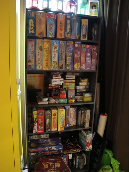 AT Café：【台北美食】早午餐新選擇--AT Café還可玩桌遊喔!!