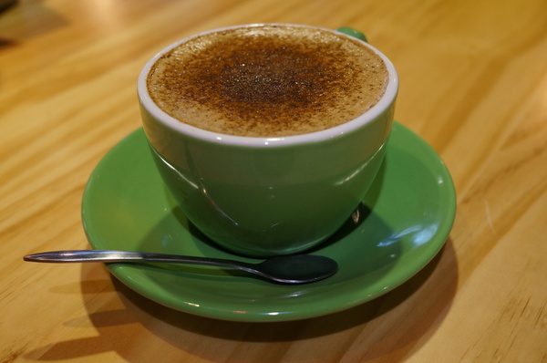 AT Café:(胖樺食記) 八德路AT Café提供高CP值餐點及眾多桌上遊戲。內文附多款桌遊分享。