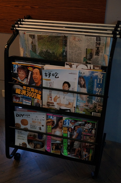 AT Café:(胖樺食記) 八德路AT Café提供高CP值餐點及眾多桌上遊戲。內文附多款桌遊分享。