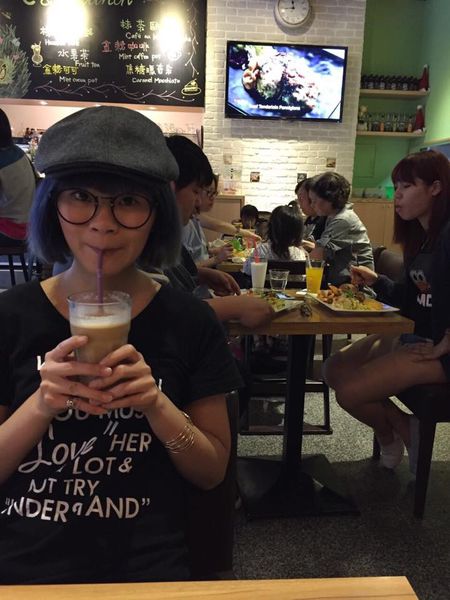 11072611_1572868986331466_297693863_n