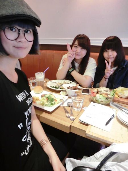 10721214_1572868592998172_495780452_n