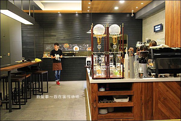 黑浮咖啡03.JPG