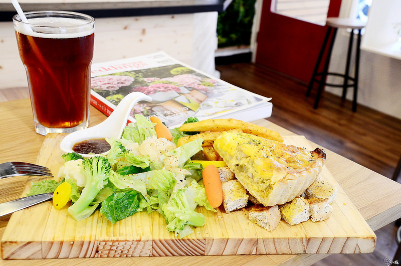 板橋早午餐推薦新埔不限時咖啡廳coconut house (18)