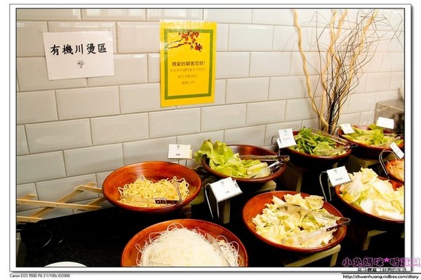 奇麗灣珍奶文化館:【美食♥宜蘭】再訪☼ 奇麗灣珍奶文化館☼ 自助式沙拉吧/燈泡珍奶喝到飽/珍奶DIY,公雞杯帶回家♥♥