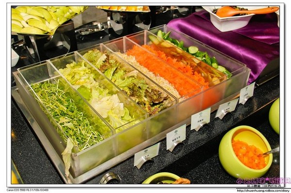 奇麗灣珍奶文化館:【美食♥宜蘭】再訪☼ 奇麗灣珍奶文化館☼ 自助式沙拉吧/燈泡珍奶喝到飽/珍奶DIY,公雞杯帶回家♥♥