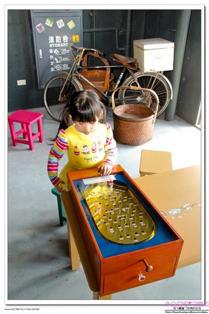 奇麗灣珍奶文化館:【美食♥宜蘭】再訪☼ 奇麗灣珍奶文化館☼ 自助式沙拉吧/燈泡珍奶喝到飽/珍奶DIY,公雞杯帶回家♥♥