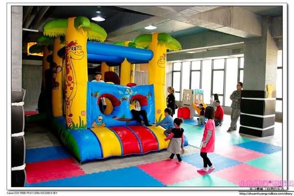 奇麗灣珍奶文化館:【美食♥宜蘭】再訪☼ 奇麗灣珍奶文化館☼ 自助式沙拉吧/燈泡珍奶喝到飽/珍奶DIY,公雞杯帶回家♥♥