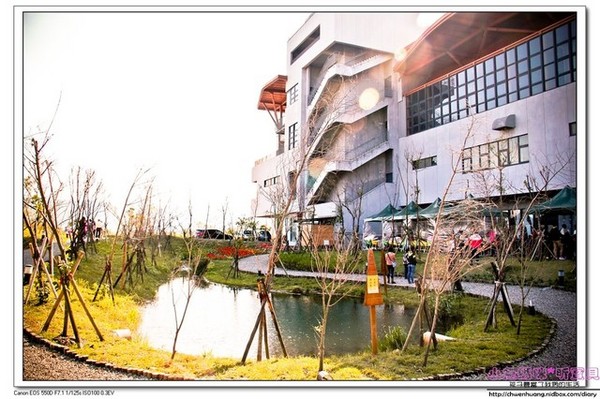 奇麗灣珍奶文化館:【美食♥宜蘭】再訪☼ 奇麗灣珍奶文化館☼ 自助式沙拉吧/燈泡珍奶喝到飽/珍奶DIY,公雞杯帶回家♥♥