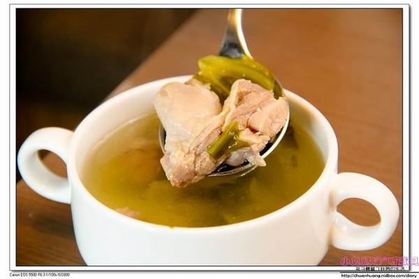 奇麗灣珍奶文化館:【美食♥宜蘭】再訪☼ 奇麗灣珍奶文化館☼ 自助式沙拉吧/燈泡珍奶喝到飽/珍奶DIY,公雞杯帶回家♥♥