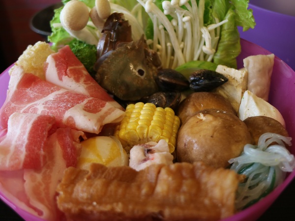 好久不見原創麻辣鍋吃到飽(西門店):【台北美食】好久不見原創麻辣鍋吃到飽(西門店)@捷運西門站