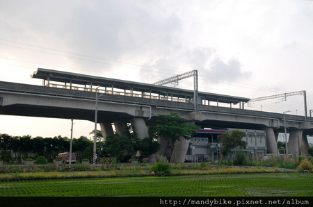 TRA_Tai-An_Station_Panaromic.jpg