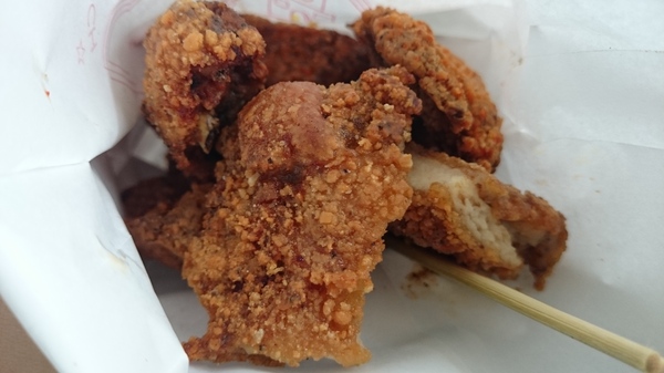 阿尼雞無骨鹹酥雞。Any Chicken(圓山花博1店)：阿尼雞無骨鹹酥雞