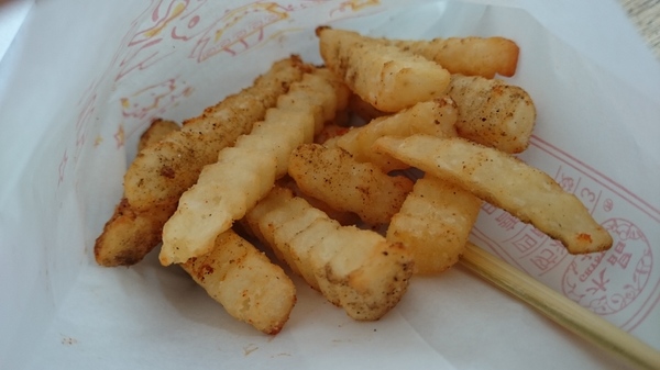 阿尼雞無骨鹹酥雞。Any Chicken(圓山花博1店)：阿尼雞無骨鹹酥雞