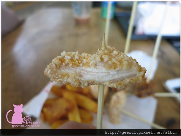 阿尼雞無骨鹹酥雞。Any Chicken(圓山花博1店)：【台北踩點趣】超熱門國民美食報你知～想吃到日式居酒屋等級的炸物嗎？來圓山花博特區集食行樂美食街第二攤的阿尼雞無骨鹹酥雞就對哩～激推脆嫩又多汁的炸蔬菜！鹹酥雞冷掉也好吃唷～