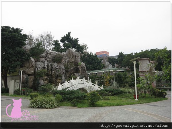 阿尼雞無骨鹹酥雞。Any Chicken(圓山花博1店)：【台北踩點趣】超熱門國民美食報你知～想吃到日式居酒屋等級的炸物嗎？來圓山花博特區集食行樂美食街第二攤的阿尼雞無骨鹹酥雞就對哩～激推脆嫩又多汁的炸蔬菜！鹹酥雞冷掉也好吃唷～