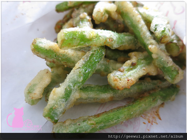 阿尼雞無骨鹹酥雞。Any Chicken(圓山花博1店)：【台北踩點趣】超熱門國民美食報你知～想吃到日式居酒屋等級的炸物嗎？來圓山花博特區集食行樂美食街第二攤的阿尼雞無骨鹹酥雞就對哩～激推脆嫩又多汁的炸蔬菜！鹹酥雞冷掉也好吃唷～