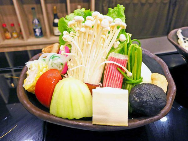 【三重餐廳】品味日式涮涮鍋-比手掌還大的蝦子火鍋店