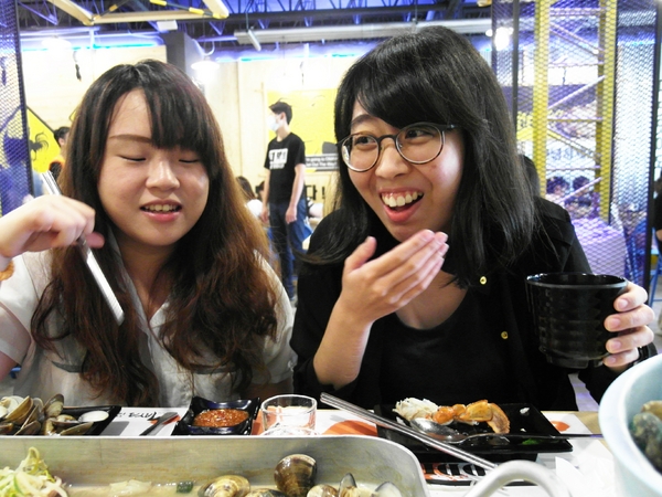 OMAYA春川炒雞(台南永華店):【台南】OMAYA春川炒雞(永華店),澎湃海鮮盆!鮮美海鮮一次滿足!